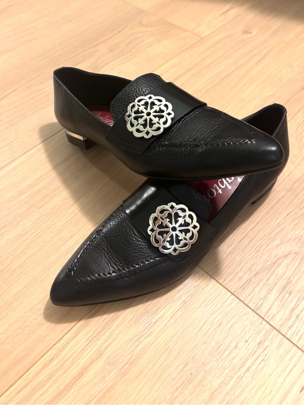 Brighton Alyssa Black Pointed Toe Leather Loafers Silver Floral Medallions-7.5
